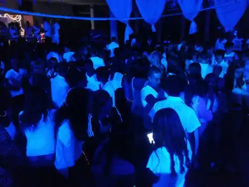blacklightparty