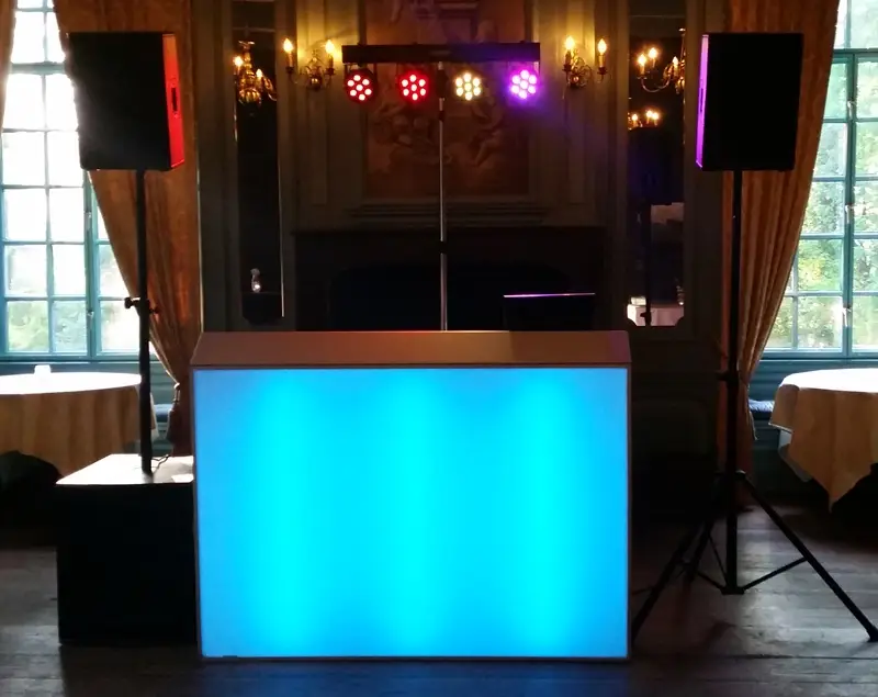 Dj voor een feestje thuis