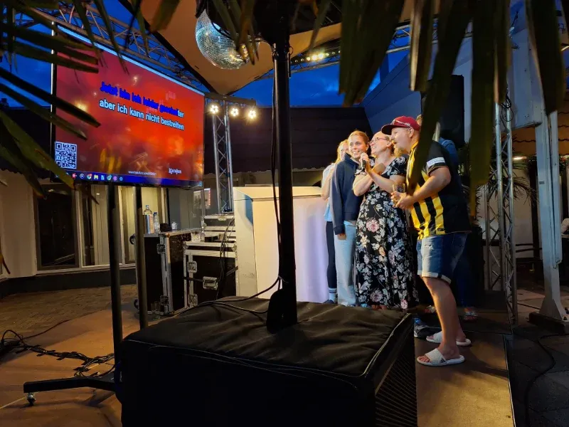 Karaoke